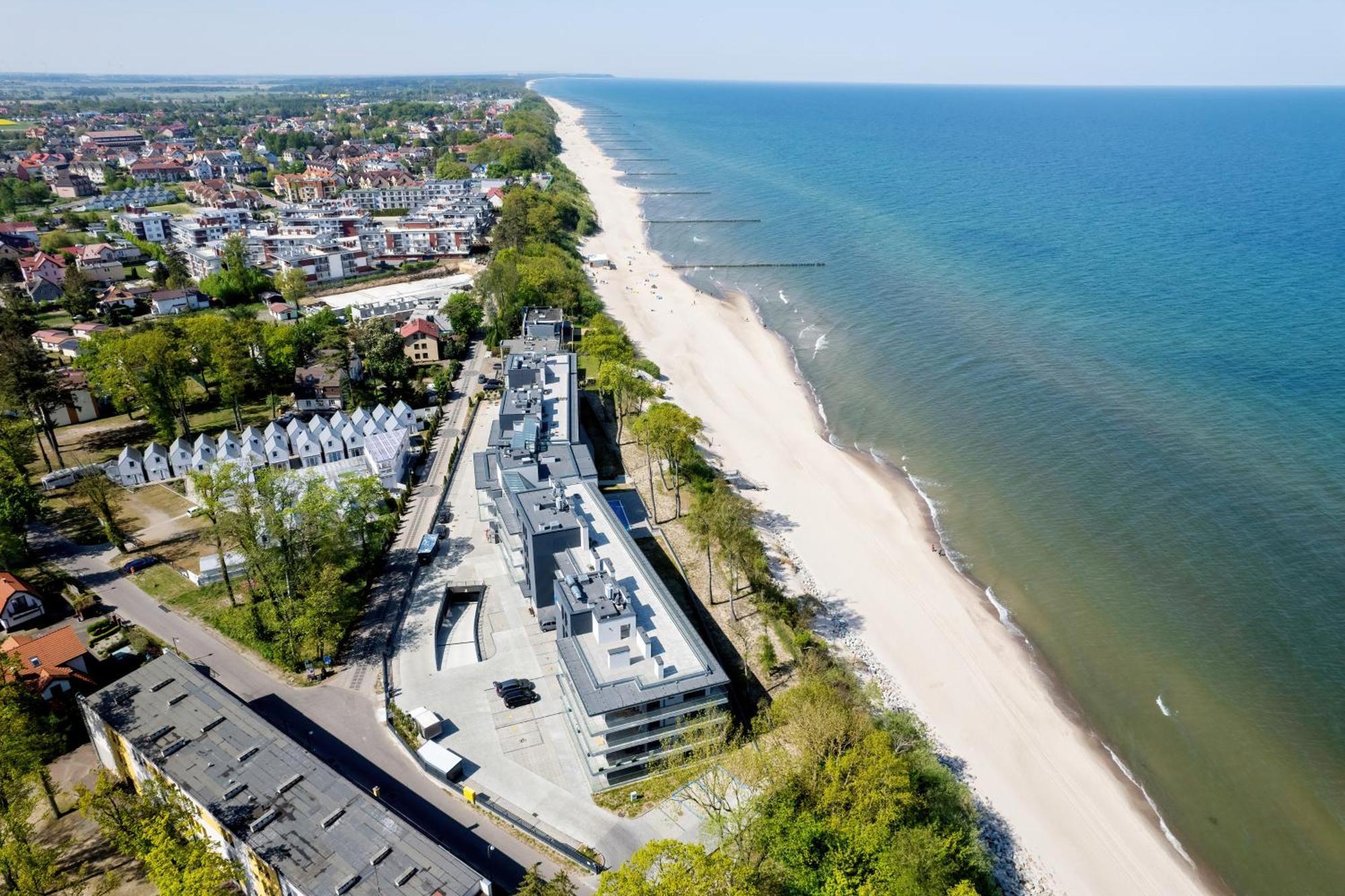Hs Apartamenty Hevenia Sun Widok Na Morze Rewal Buitenkant foto